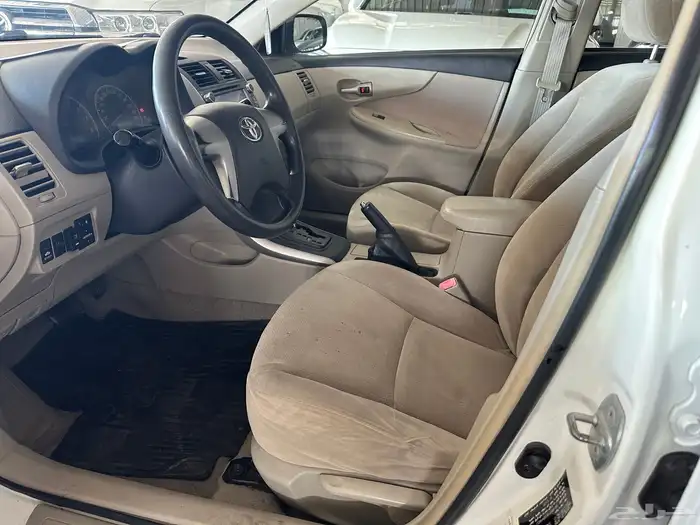 تويوتا كورلا 2013 ستاندر 15