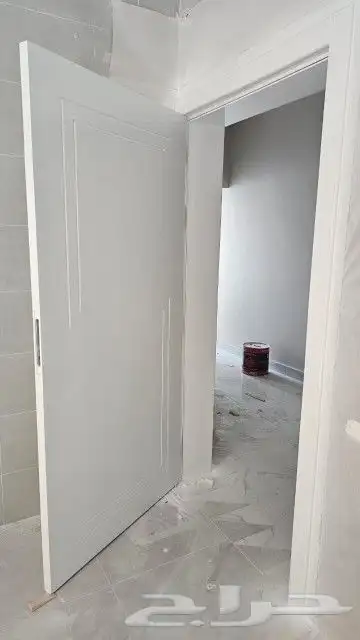 صباغ ابواب خشبيه 2