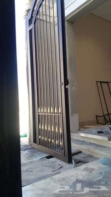 دهان ابواب حديد ابواب خشاب الرياض 1