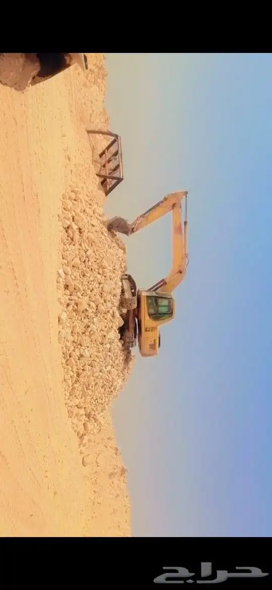 حفر وترحيل وتأجير بكلينات وهدم 1