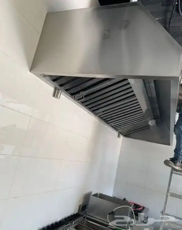 معلم مدخنة مطاعم.. 3
