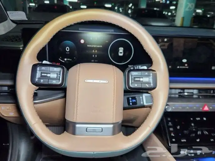 ازيرا جرافيتي 2.5 بنزين 2023 تم البيع 5