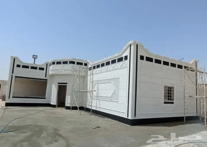 معلم ديكورات خريجه 8