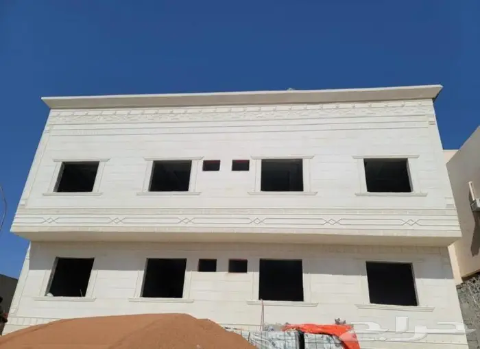 معلم ديكورات خريجه 6