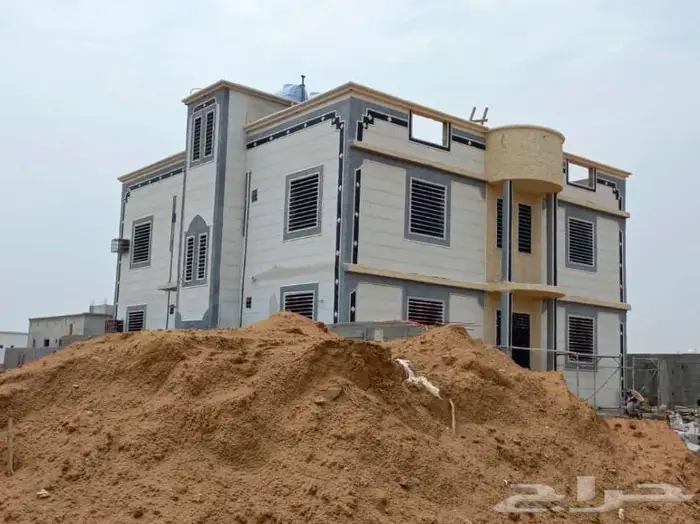 معلم ديكورات خريجه 17