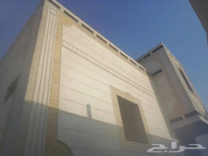 معلم ديكورات خريجه 10