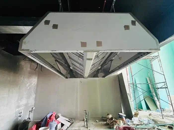 معلم مدخنة مطاعم.. 0