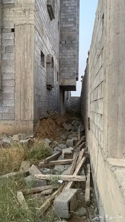 عماره استثمارية مسلح للبيع في مخطط المحله الجديده 4
