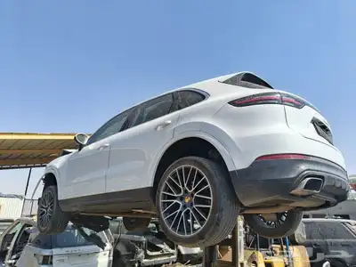 قطع غيار بورش كايين موديل 2021 2