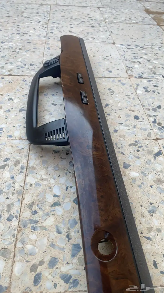 للبيع مسطرة طبلون فورد جراند ماركيز من 2006 الى 2011 4