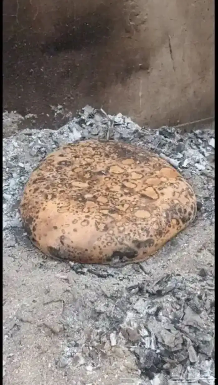 خبزة مقنا على النار بالشث مع يدام ( معرق) 0