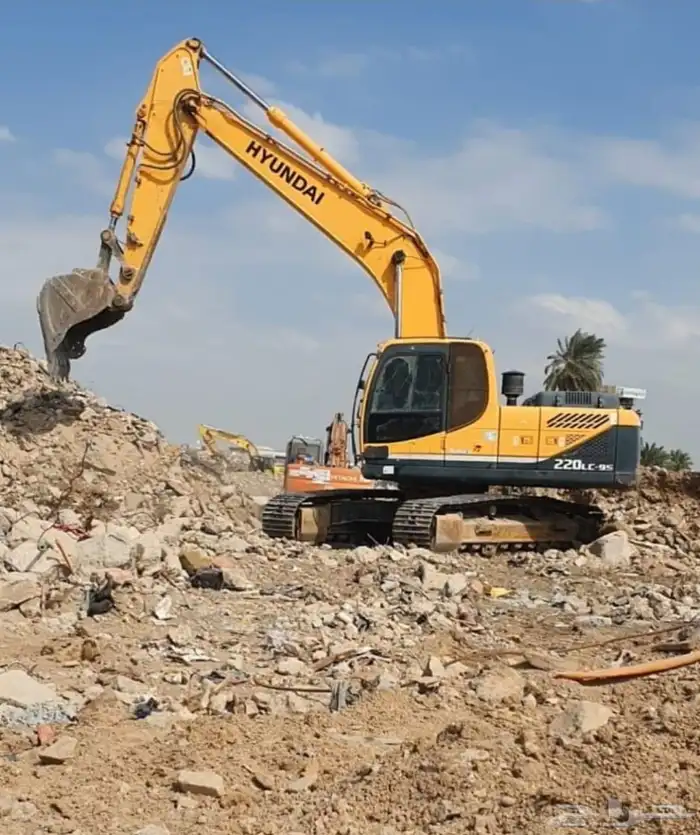 بوكلينات للايجار في نيوم والبحر الحمر و امالا 2