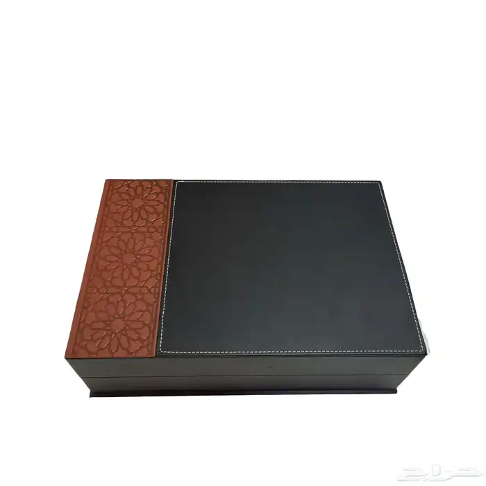 علبة هدية فاخرة من الجلد 37