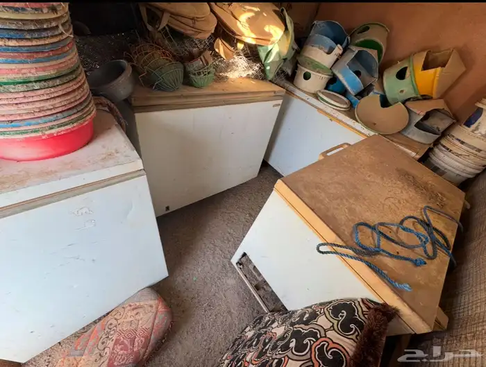 فقاسات محاكر عوامات معالف سقايات صحون بيض 9