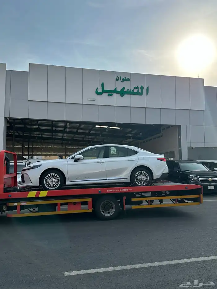 كامري 2025 فتحه بنزين فئة LE اصفار سعودي السعر125 44