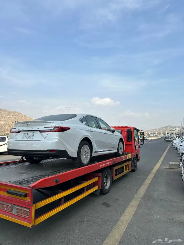 كامري 2025 فتحه بنزين فئة LE اصفار سعودي السعر125 43