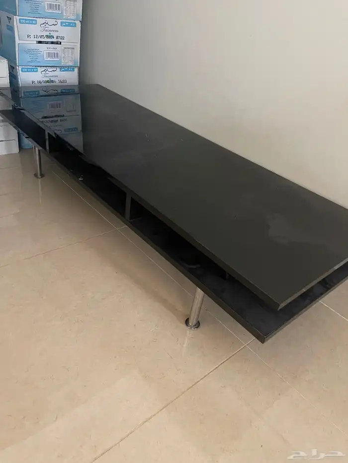 طاولة تلفزيون ايكيا 1