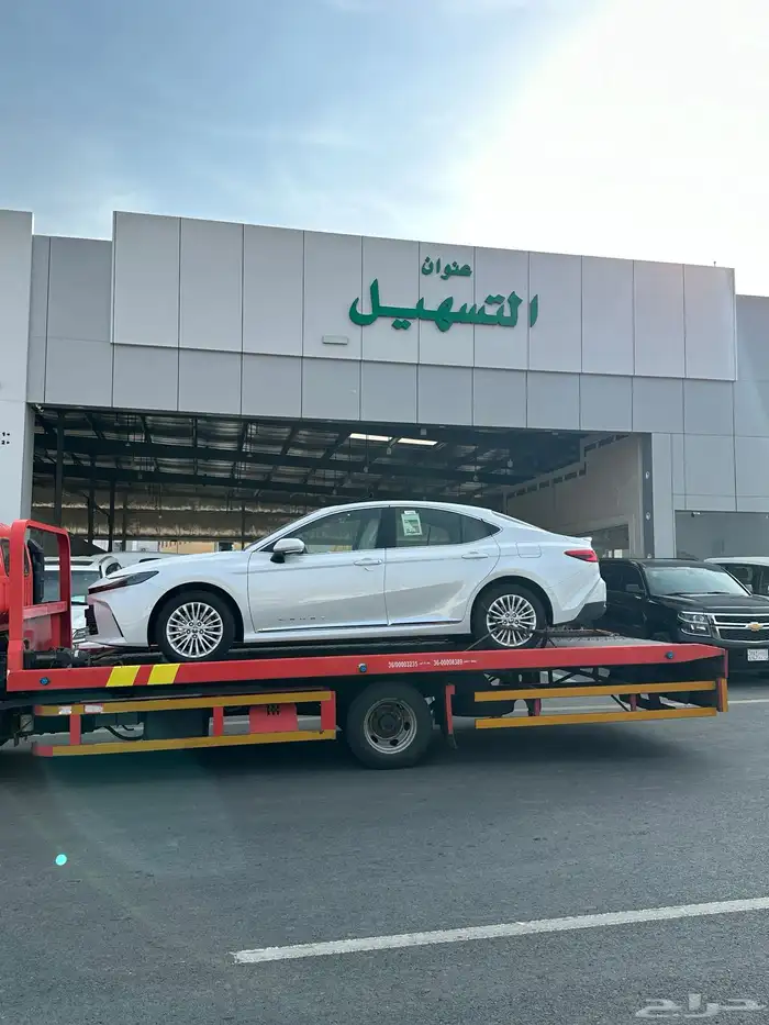 كامري 2025 فتحه بنزين فئة LE اصفار سعودي السعر125 42