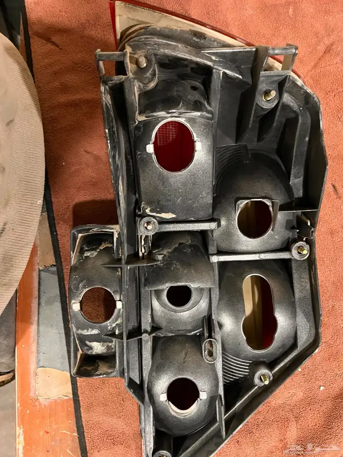 اسطاب شبح خلفي يمين موديل 1991 2