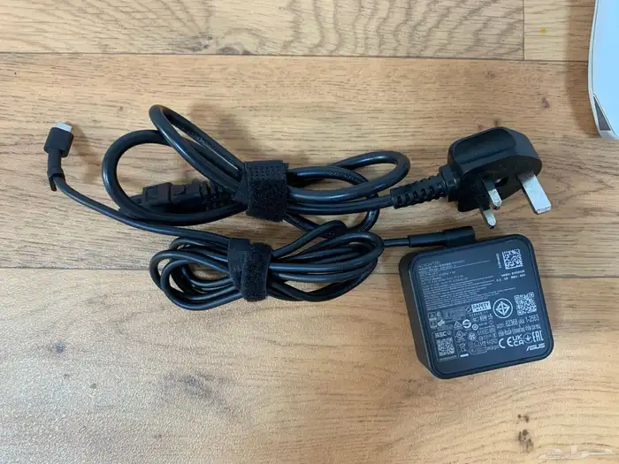 اسوس روغ كمبيوتر محمول للبيع 1