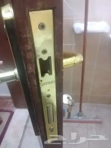 نجار ابواب وخزائن وغرف صيانه وتصنيع ويوجد دهان ابواب 11