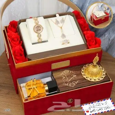 أحدث انواع الهدايا النسائية أطقم ماركة بالاسم 3