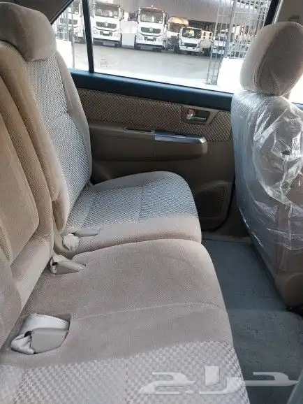 فورتشنر 2015 عداد قليل تم البيع تم البيع 18