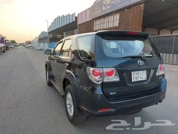 فورتشنر 2015 عداد قليل تم البيع تم البيع 10