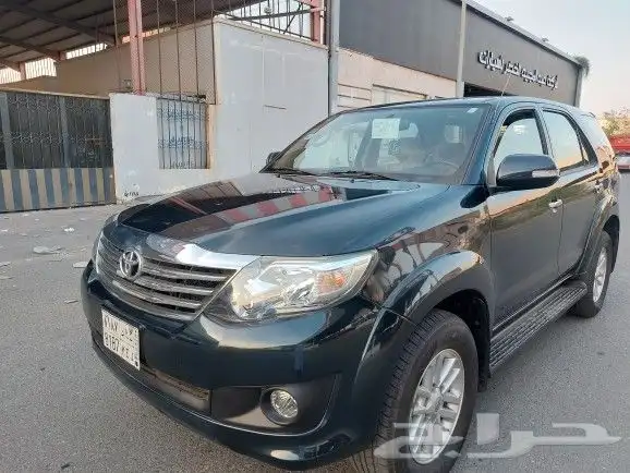 فورتشنر 2015 عداد قليل تم البيع تم البيع 7