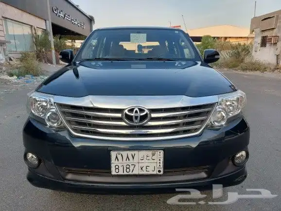 فورتشنر 2015 عداد قليل تم البيع تم البيع 2