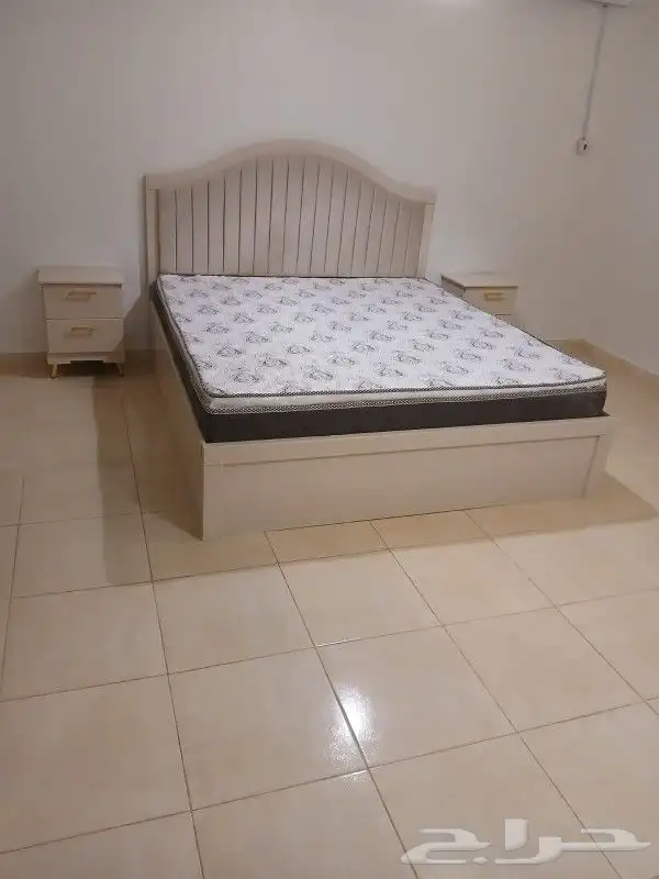 غرف نوم 8