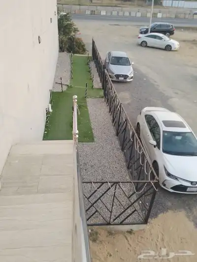 بحص ابيض ثلجي ناعم زينه للحدائق والبيوت والمقاهي والااستراحا 2