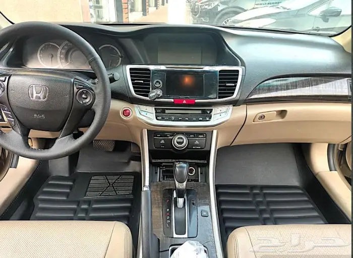 دعاسات ام جي MG6 18