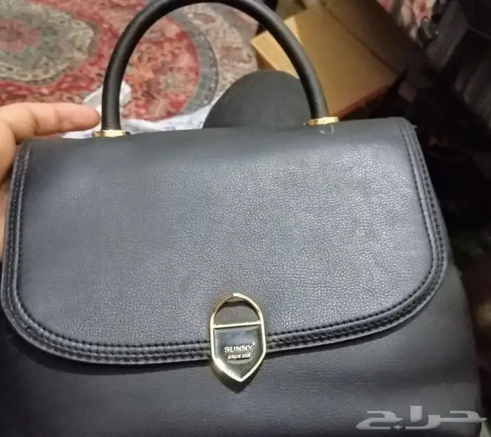 مجموعه شنط حريمى جلد ماركات اصليه ومميزه للبيع لاعلى سوم 0