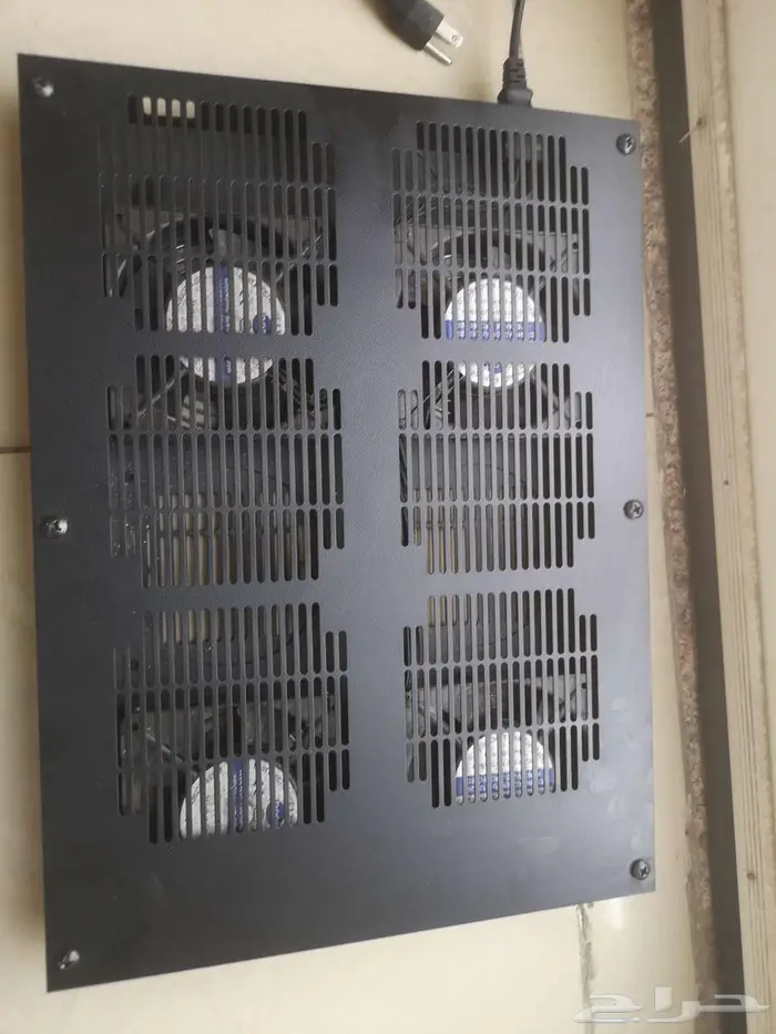 مراوح تبريد للكمبيوتر شبه جديدة 0