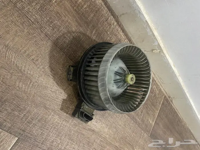 قطع غيار كورلا مستعمل2015 4