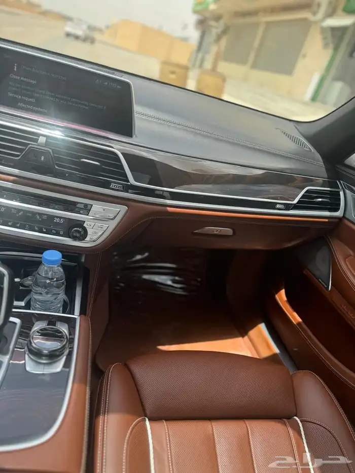 بي ام دبليو V8 مواصفات كامله BMW 750 10