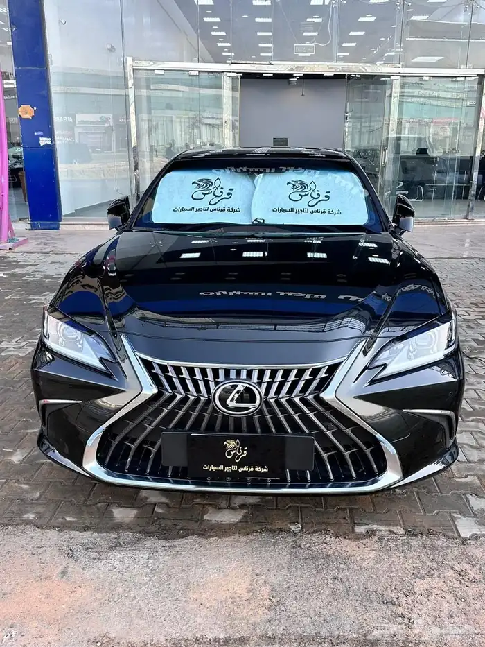 لكزس سيدان 350 للايجار 0