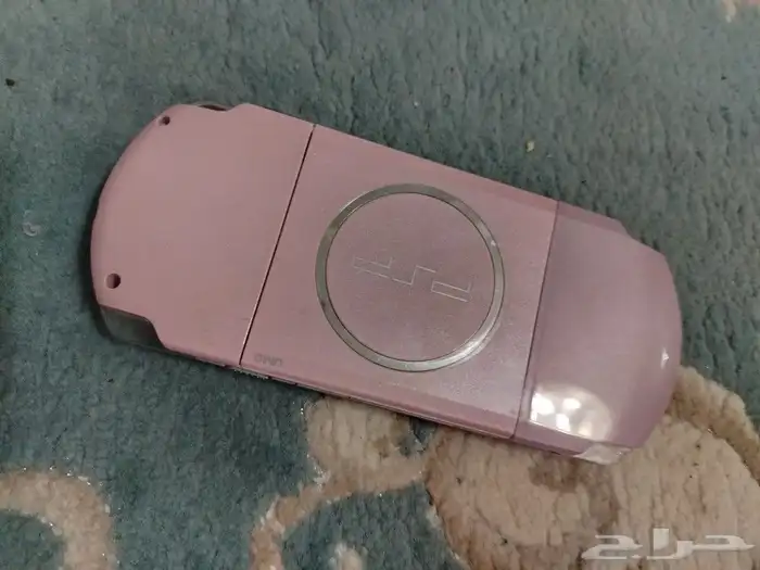 نظيف شغال شبه جديد psp 3