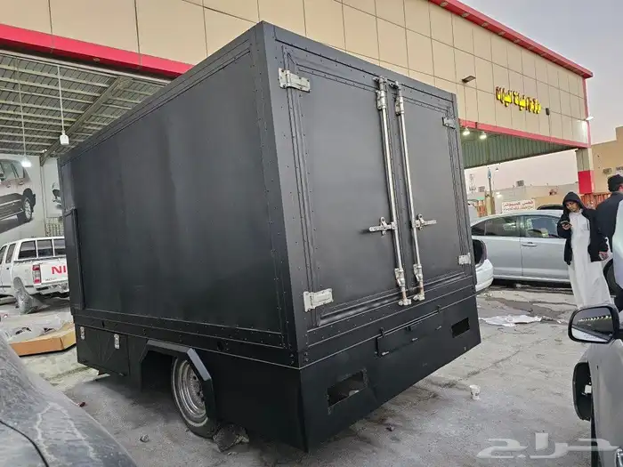 للبيع قلص رحلات مجهز كامل 3