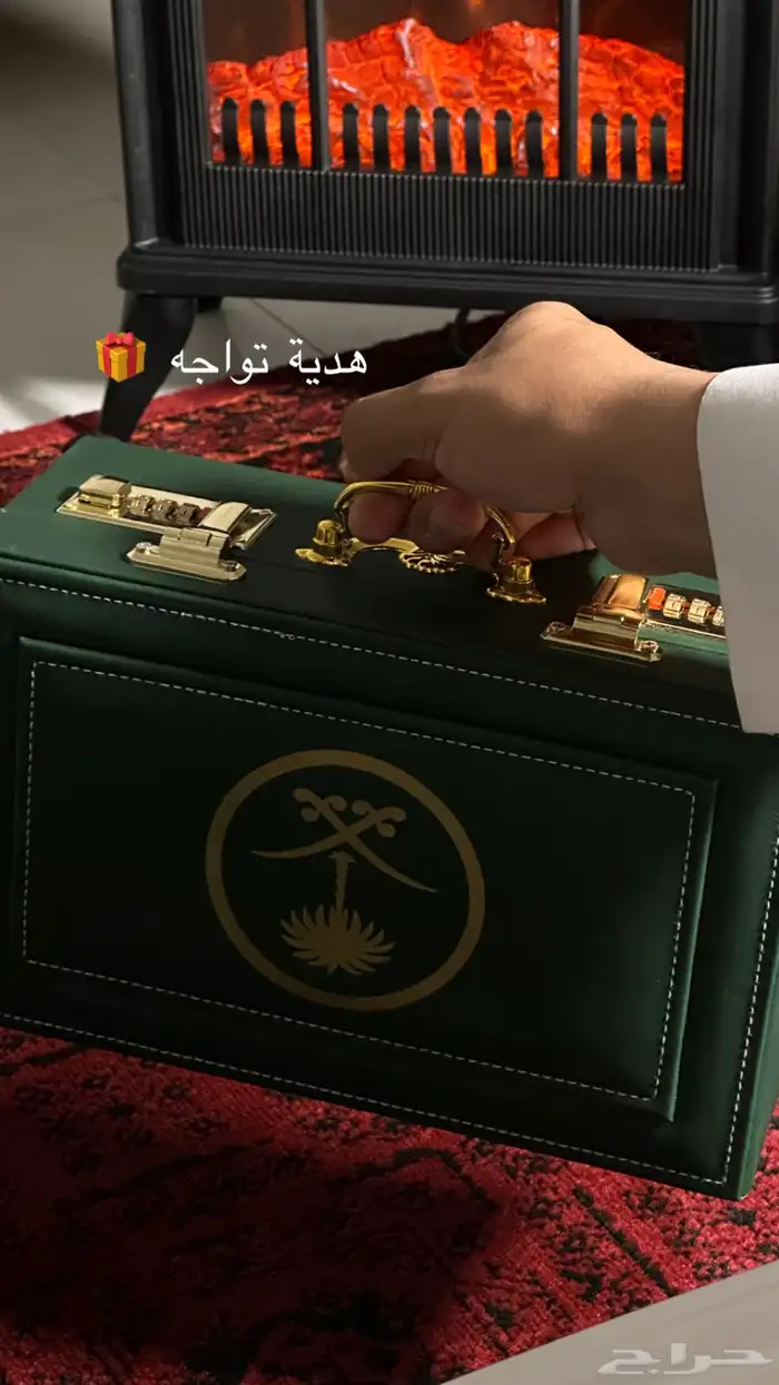 صناديق جلد ايطالي فاخرة للاهداء 1