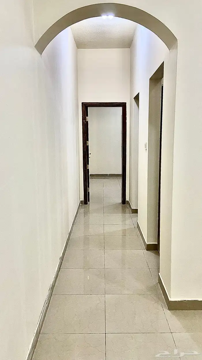 شقق للإيجار بحي الفيصليه الدمام 3