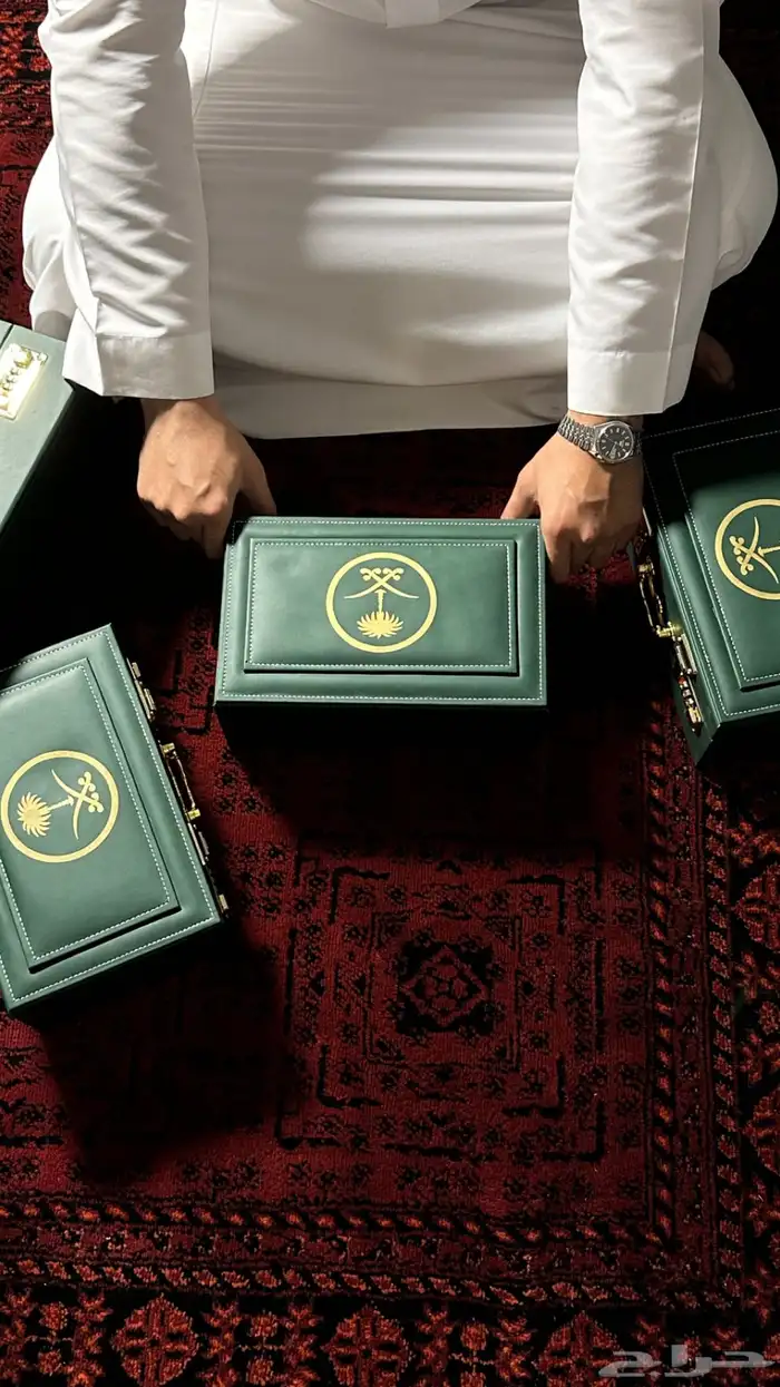 صناديق جلد ايطالي فاخرة للاهداء 0