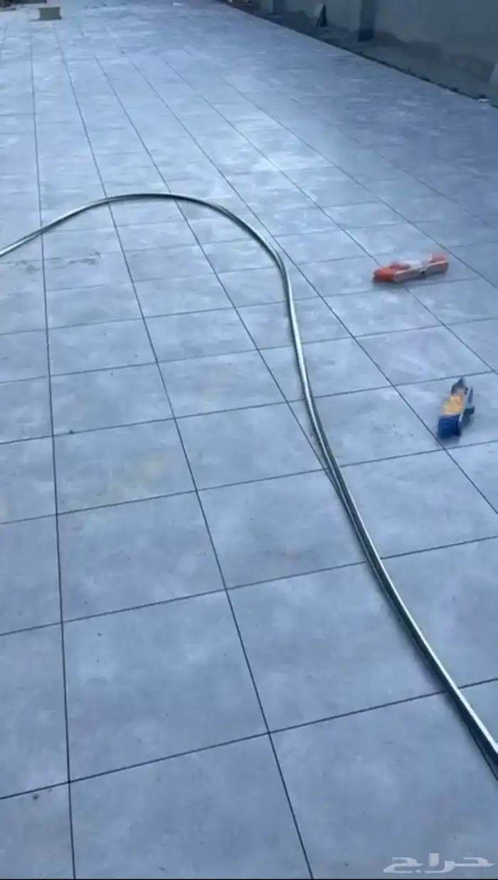 مبلط بنقالي 0