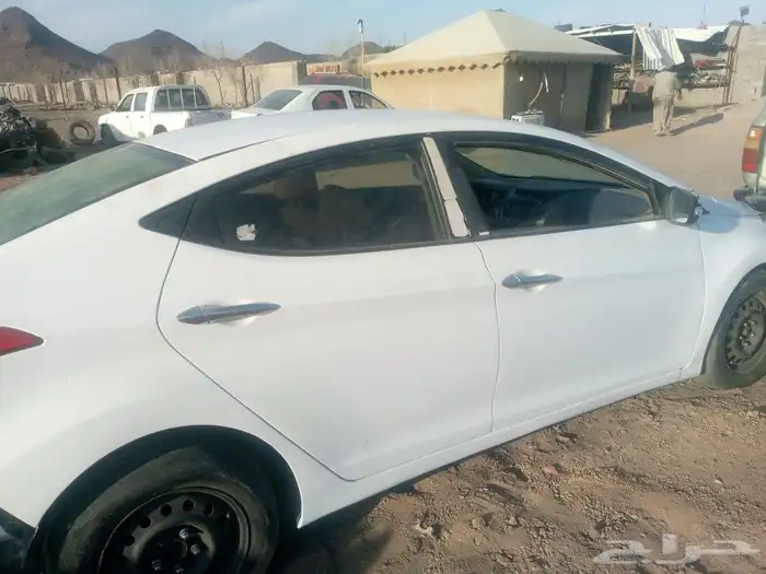 هونداي النترا موديل 2014 للبيع قطع غيار فقط 1