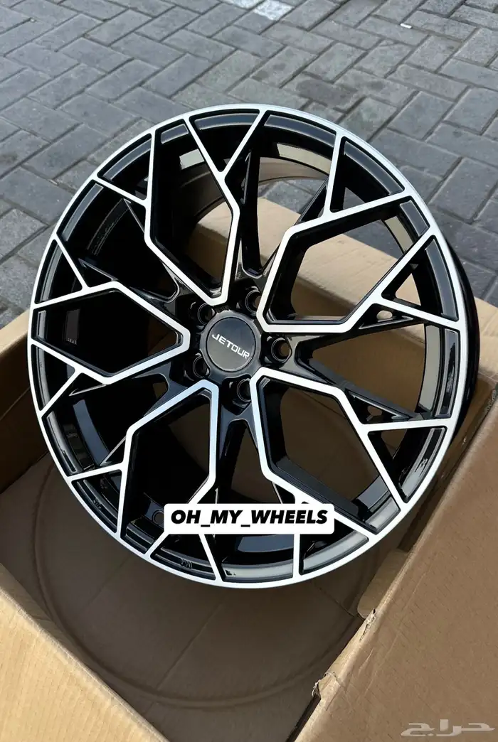 جنوط جيتور T2 مقاس 18 مع كفرات بالون 2