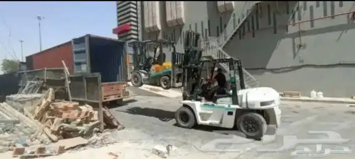 تأجير رافعه شوكيه سكينه فوركلفت للايجار 0