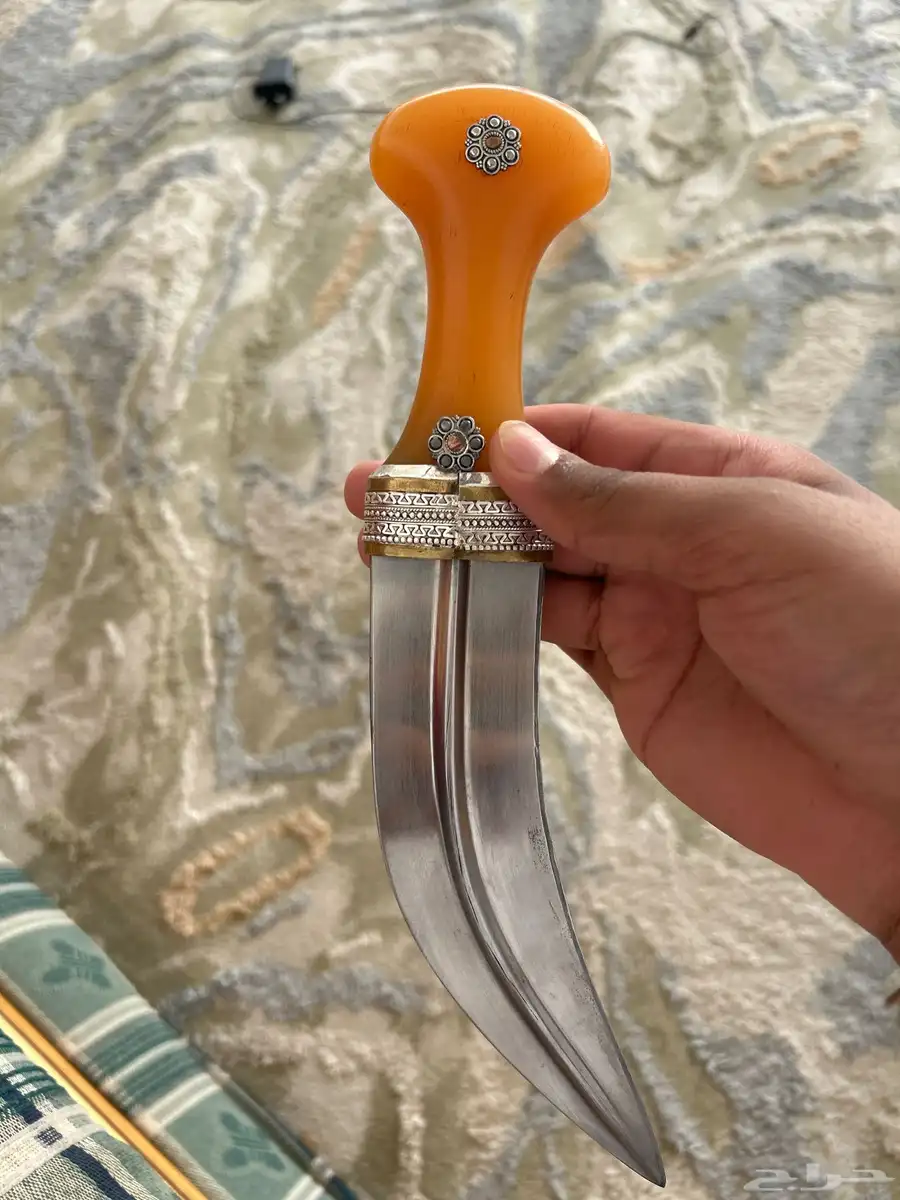 جنبية دس 3