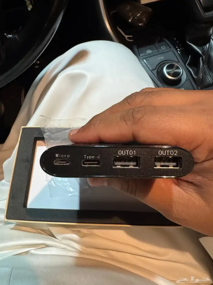 كاميرا على شكل بور بنك (شاحن متنقل) 4