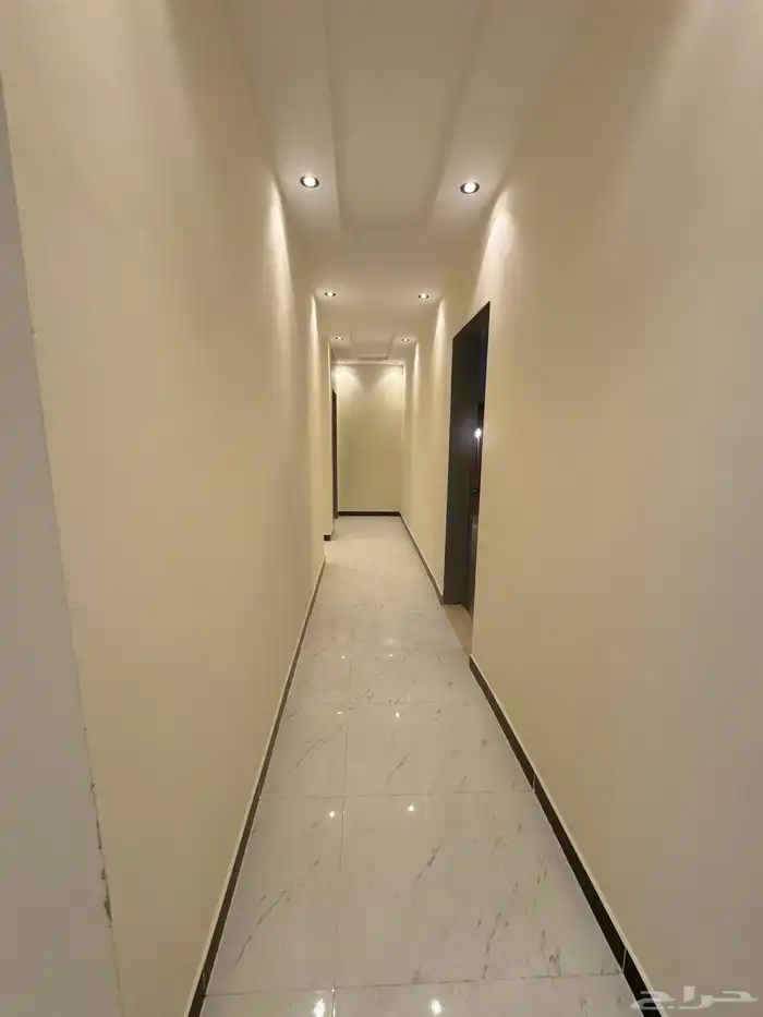 دور علوي معى ملحق للبيع 18